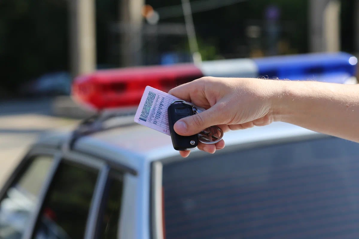 МВД предложило убрать медзаключение из пакета документов для допуска на водительские права