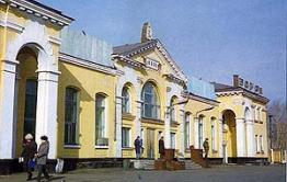 ЗабЖД с 1 мая отменяет три пригородных поезда