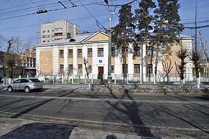 В школе № 47 родительское собрание превратилось в презентации кандидатов в депутаты