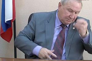 Анатолий Михалев закатил истерику после вопроса о бывших замах