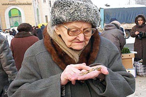 «КоКо, ты не прав!» Губернатор предложил оставить матерей и ветеранов без льгот