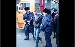 Александр Щебеньков сдался полиции. Его машину проверили на наркотики.