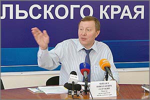 Министр Лазуткин считает клеветой письма простых забайкальцев, которые протестуют против реформ здравоохранения?