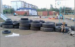 В одном из дворов КСК готовятся к Майдану