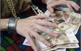 Нижнецасучейцы: Мошенница Хлебница оставила нас с голым задом!