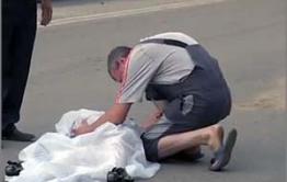 Полицейские контролируют перекресток Шилова-Новобульварная после ДТП со смертельным исходом