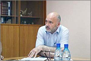 Губернатор: Главная задача - до конца года выплатить зарплаты бюджетникам
