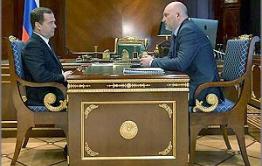 Медведев похвалил Ильковского в честь дня его рождения
