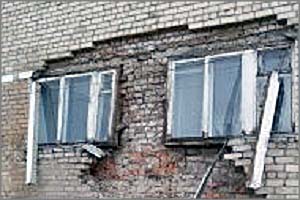 В нерчинском доме развалилась стена