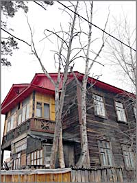 Жильцы дома № 19 на улице Нагорной в Чите по-прежнему в опасности