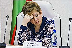 Жданова высечет себя за закрытые от журналистов заседания?