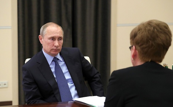 Путин ждет от Ждановой подробного письма по Краснокаменску