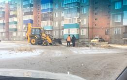Более трех недель ТГК-14 не дает тепло и горячую воду в три дома на улице Трактовая