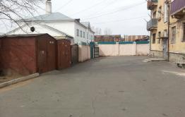 В Чите инвалиды не могут добиться сноса незаконных гаражей