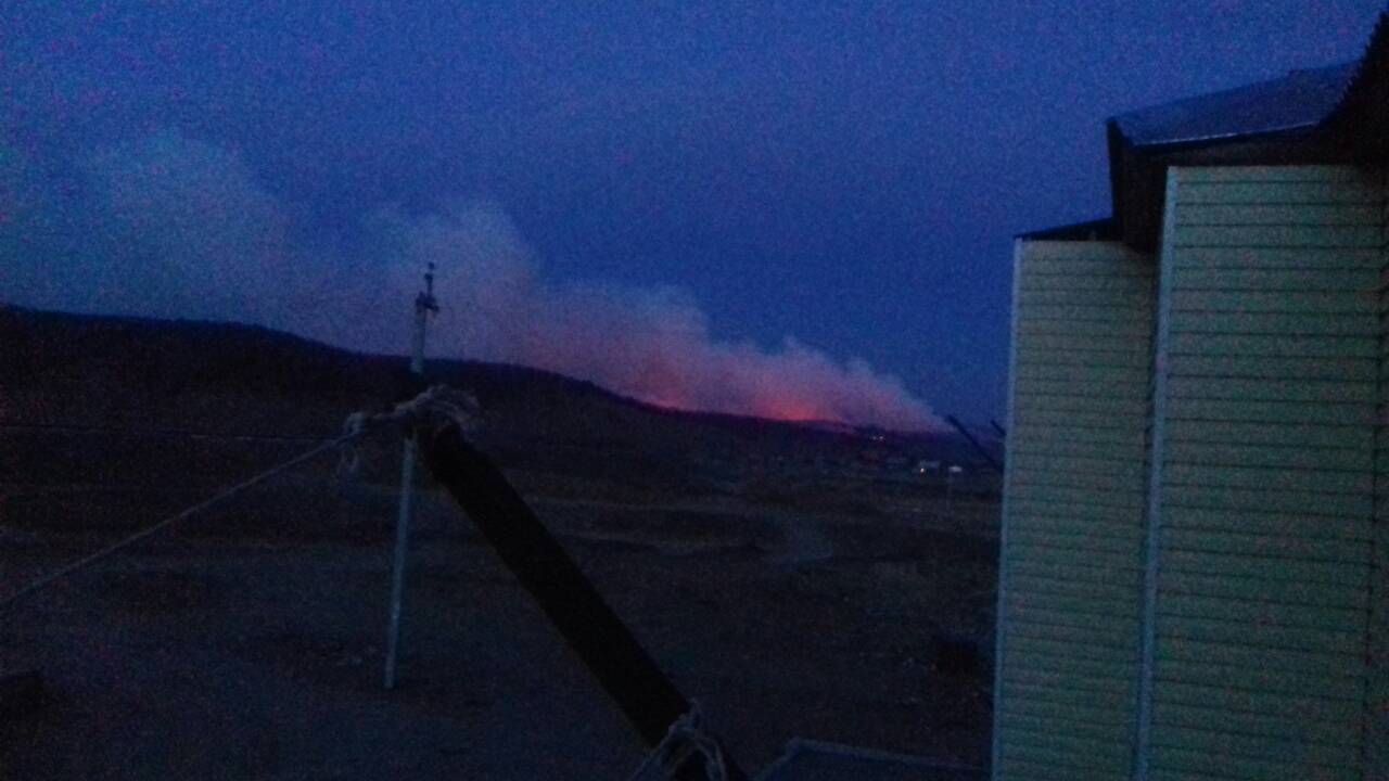Лесной пожар приблизился к поселку Вершино-Дарасунское