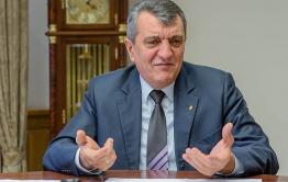 Полпред Меняйло лишился автомобиля после громкого заявления об АУЕ и «пинка» читинской мэрии