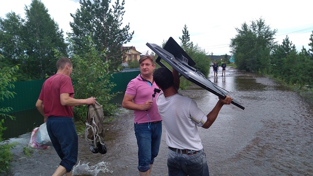 Ад в Смоленке - видео с места потопа