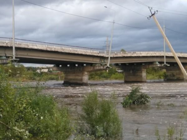 Два моста через Читинку - на трассе «Амур» и объездном шоссе - готовы упасть в любой момент (фото) 