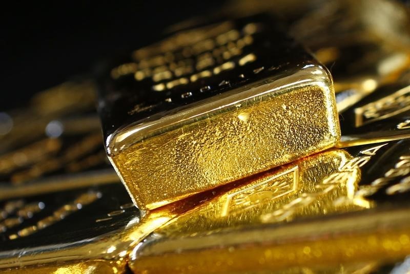 Дело китайских контрабандистов, перевозивших золото на 10 млн., направлено в суд