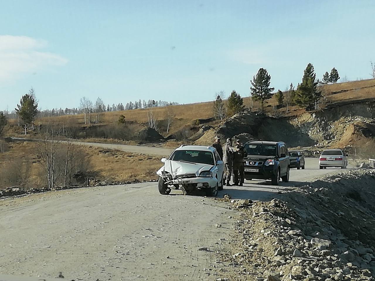 На въезде в Тунгокоченский район иномарка слетела с трассы