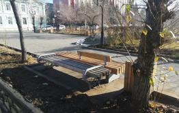 Фото дня: новое уже пришло (губернатор), а старое (правительство) еще не на свалке