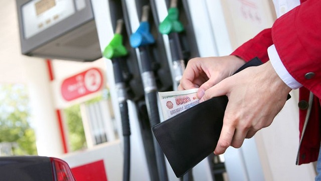 С больной головы на здоровую: как независимые заправки стали причиной роста цен на бензин