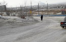 Канализация из воинской части топит микрорайон в Каштаке