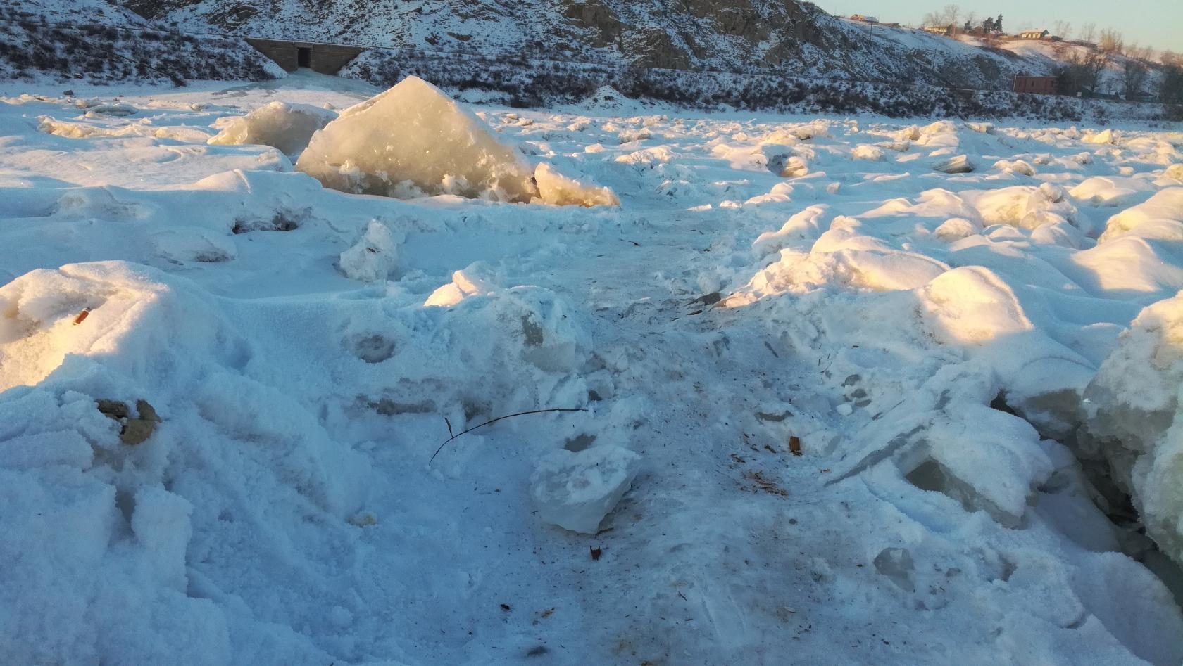 В Сретенске появился ледовый переход через Шилку, после посещения города 