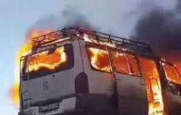 Маршрутка нелегального перевозчика сгорела под Агинском (ВИДЕО)