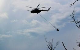 Ми-8 тушит пожар под Читой водой из Кенона
