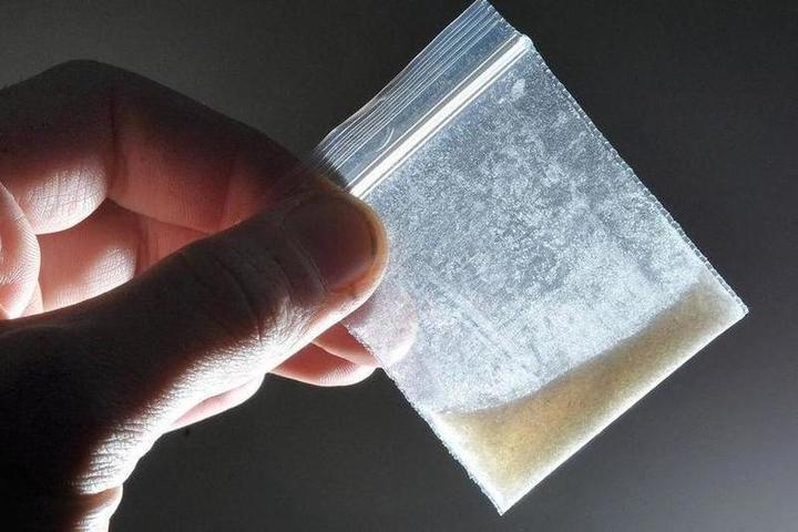 ​Читинские наркоторговцы получили крупные сроки за реализацию «синтетики»