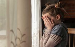 Экс-помощница Астахова рассказала о 14-летней девочке, забеременевшей от 45-летнего отчима в Забайкалье