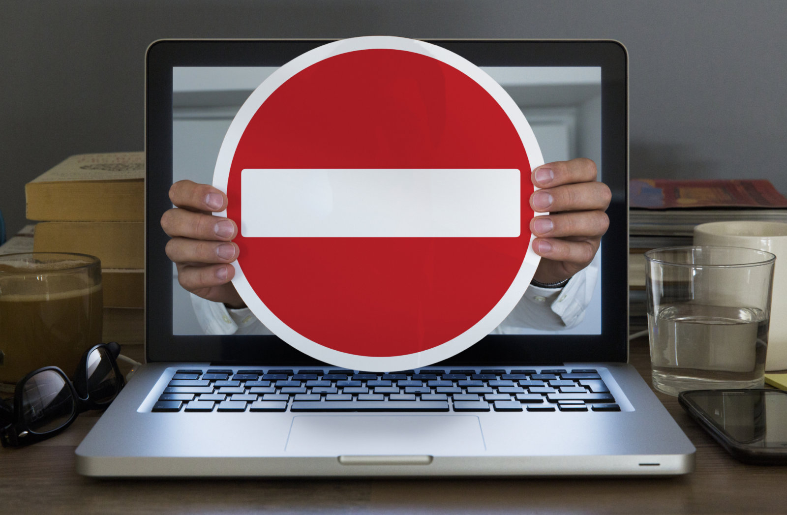 В Забайкалье заблокировали семь сайтов по продаже справок об отсутствии COVID-19