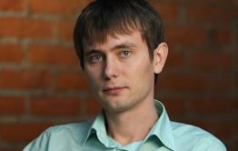 Сын Лазуткина вышел на связь