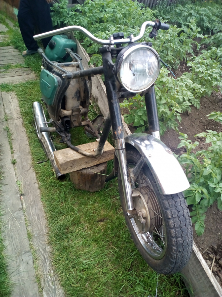 Мотоцикл-"донор" из Могочи. Его украли на запчасти, чтобы отремонтировать свою "лошадку". Соцсети.