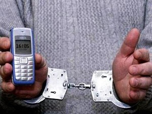 Заключенный из тюрьмы зарабатывал на мошенничестве через «Дром»