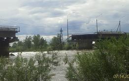 Каштакский мост все же рухнул (фото)