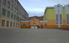 Пьяный мужчина угрожал школьникам из Агинского