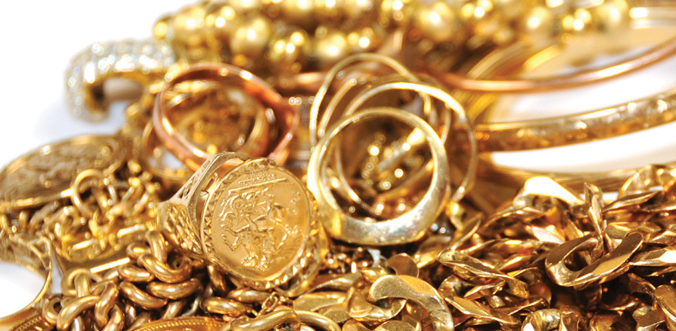 Директор ювелирного магазина в Чите украла золота на 2 млн. руб.