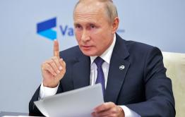 Путин разрешил губернаторам баллотироваться более двух сроков подряд 
