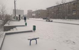 Столицу Забайкалья накрыло снегом: троллейбусы в затруднительном положении, дорожники пытаются что-то сделать