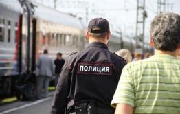 Забайкалец избил полицейского в поезде 