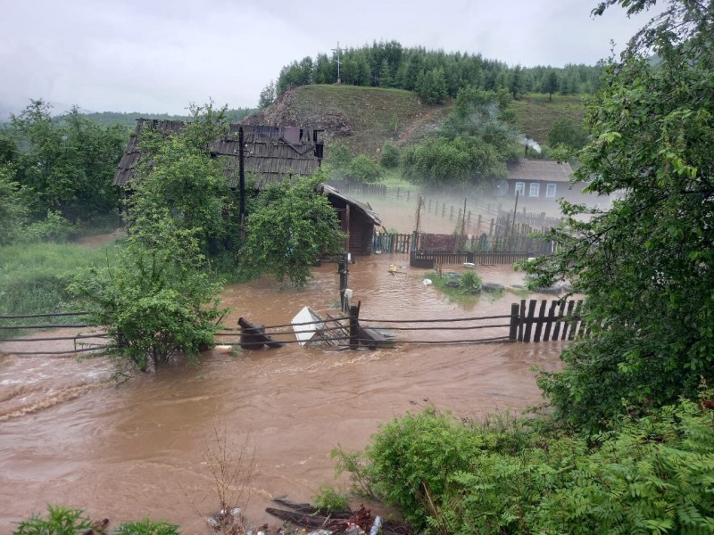 В Могочинском районе Забайкалья более 70 человек эвакуировано из-за наводнения