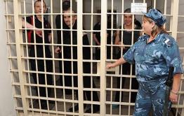 ​Двое братьев из села обматерили полицейских в Краснокаменске, чтобы переночевать в ИВС