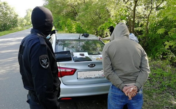​Полиция задержала крупную партию героина в Чите — около 2 тысяч доз
