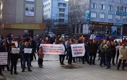 ​Депутат читинской думы Сапожников на митинге против мэрии призвал горожан выйти на субботник