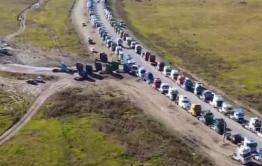Более 300 большегрузов стоят пятые сутки на МАППе в Забайкальске. Водителям не отдают прицепы. 