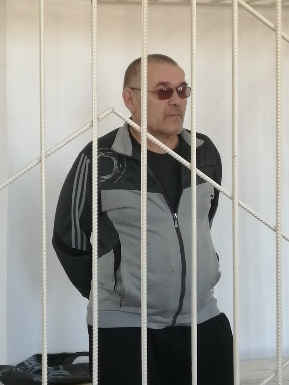 Обвиняемый в убийстве матери мужчина предстал перед судом в Краснокаменске