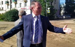 Александр Сапожников проверил ход выполнения ремонтных работ в Чите (видео)