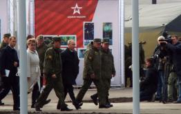 Путин на Цуголе: Кому война, кому мать родна